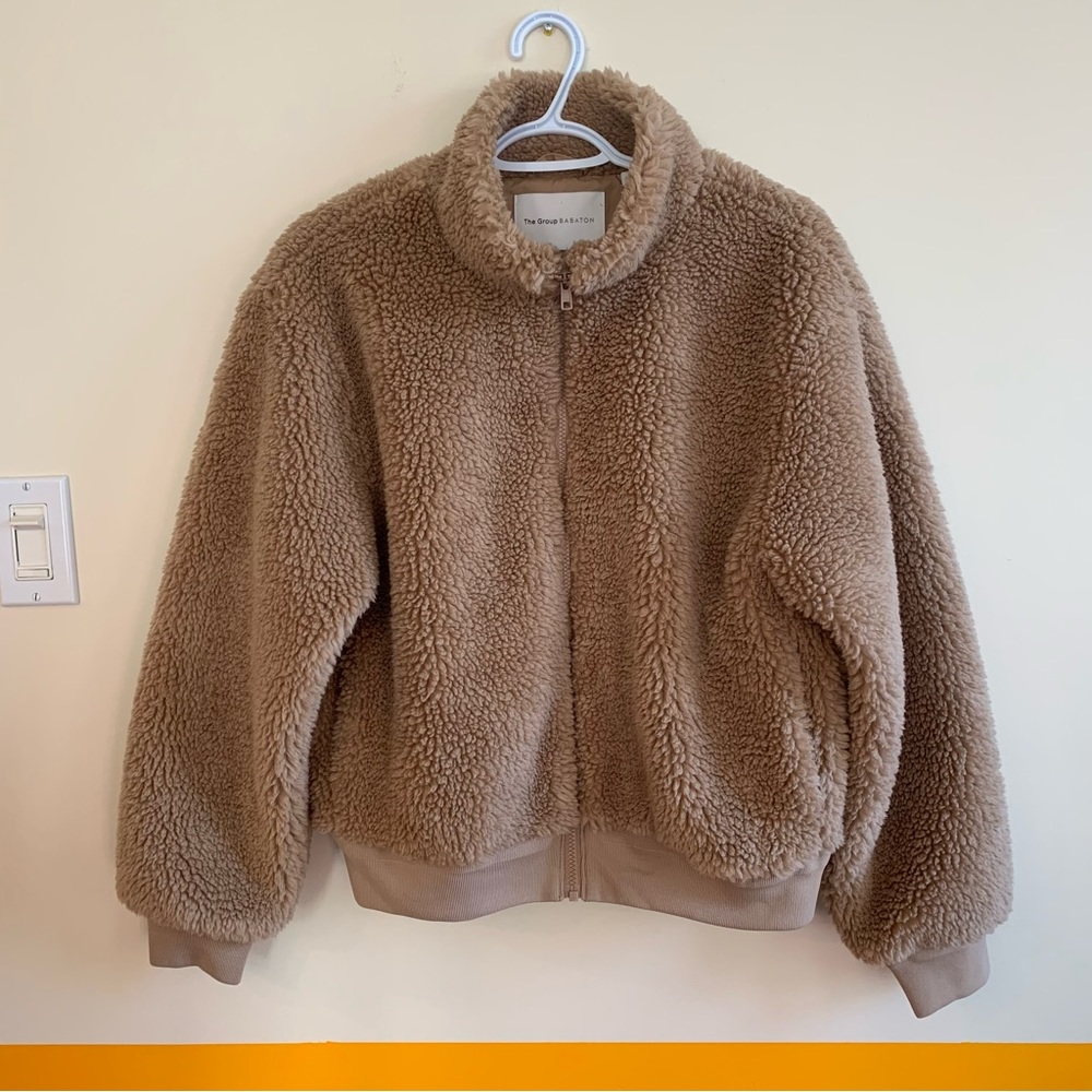 Aritzia Antic Teddy Sherpa Bomber Jacket
By The Group Babaton - Picture 6 of 9